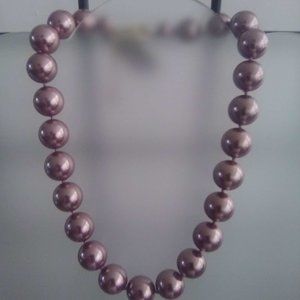 Gold - mauve Pearl colored Necklace